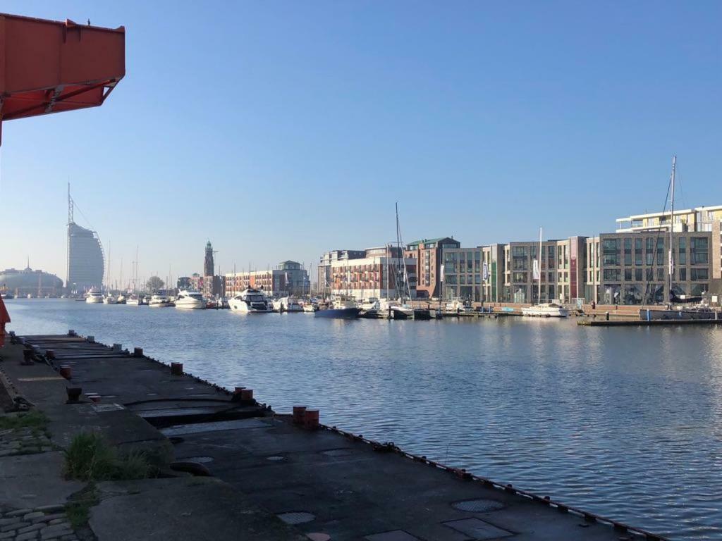 Am Neuen Hafen Διαμέρισμα Μπρέμερχαφεν Εξωτερικό φωτογραφία